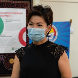 ВИДЕО - Жийде Зоотбекова: “Вакцина алганым үчүн вирус менен жеңил оорудум”