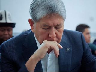 Атамбаев: «Октябрь окуяларына тарыхчылар так баасын бериши зарыл»