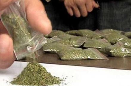  Өзбекстанда имамдын жардамчысынан 4,6 грамм марихуана табылган