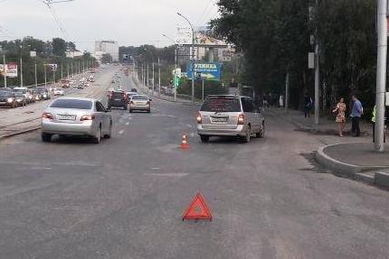 Бишкекте Mazda автоунаасы кызды коюп кетти