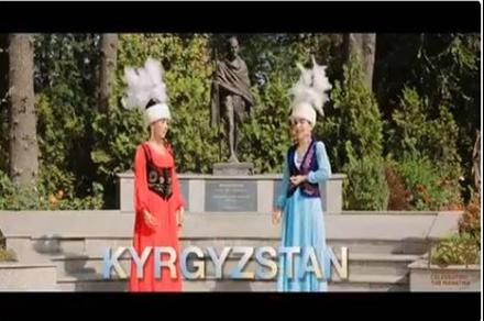 ВИДЕО: Индиянын премьер-министрин суктандырган кыргыз ырчылары 