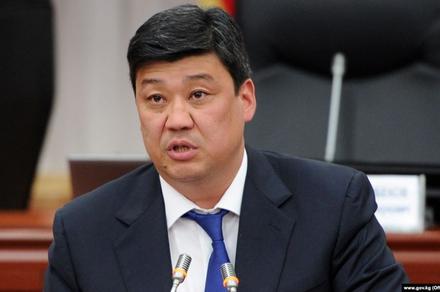 Бакыт Төрөбаев: “Депутаттык комиссия премьер-минстрди кызматтан кетирүүнү карашы керек”
