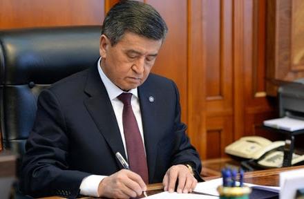 Таалайбек Өмүралиев Кыргыз Республикасынын Куралдуу Күчтөрүнүн Генералдык штабынын башчысы болуп дайындалды