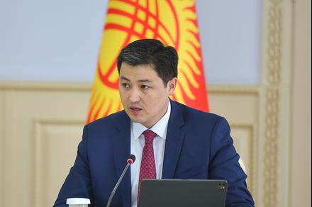 Улукбек Марипов  кыргызстандыктарды Нооруз майрамы менен куттуктады