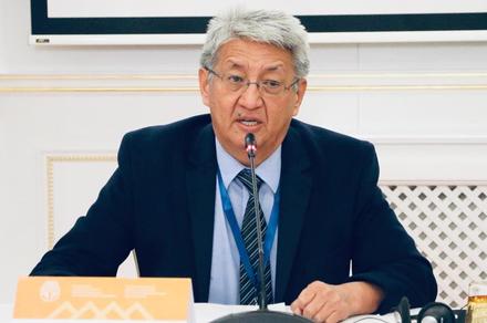 Алмазбек Акматалиев: “Эл аралык валюта фонду Кыргызстанга 170 миллион доллар бөлдү”
