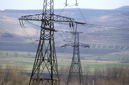 Бишкек Дүйшөмбү менен электр энергиясын экспорттоо тууралуу сүйлөшүү жүргүзүүдө