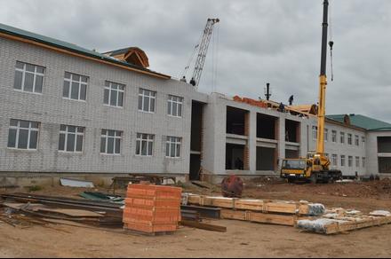 В Бишкеке для строительства школ из бюджета выделят 1,5 млрд сомов