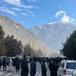 Тоолуу Бадахшанда өлгөн 21 кишинин сөөгү туугандарына берилди
