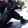 Францияда Президент сүйлөп жатканда снайпердин шалаакылыгынан ок атылды