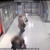 Видео с камер наблюдения: студент оставляет рюкзак с бомбой в метро Лондона (ВИДЕО)
