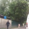 Голая девушка прогулялась по улицам одного из городов Казахстана 