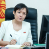 Аида Касымалиева, депутат: “Биз өлгөндөргө эмес, жаңы төрөлгөн ымыркайларга көбүрөөк көңүл буралы”