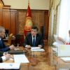 Президент Сооронбай Жээнбеков Кыргызстандын транзиттик потенциалын жогорулатуу жана жол-транспорт комплексин өнүктүрүү боюнча долбоорлор менен таанышты 