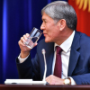 Атамбаев “Кыргызгазды” эмне үчүн 1 долларга саткан?
