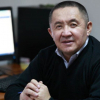 Султан Жумагулов түзүк иштерди жасоодо