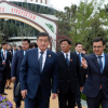  Президент Эл аралык көргөзмөдөгү Кыргызстандын жарманке павильонуна барды