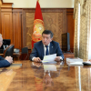 Сооронбай Жээнбеков Кыргызстан элинин Ассамблеясынын кеңешинин төрагасы, Акыйкатчы Токон Мамытовду кабыл алды