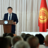 Сооронбай Жээнбеков: "Атамбаевдин иши Кыргызстандын мыйзамдарынын алкагында чечилүүгө тийиш"