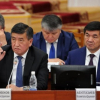 Аксыдан президент менен Өкмөткө КАЙРЫЛУУ