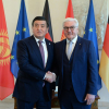 АУДИО - Германиянын Президенти Франк-Вальтер Штайнмайер Кыргызстандын элин жана Президент Сооронбай Жээнбековду Эгемендүүлүк күнү менен куттуктады