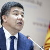 Алманбет Шыкмаматов: "Өкмөт башчы унчукпайт. Эмнеге эч ким жооп бербеши керек?..."
