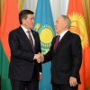 Первый Президент Казахстана Нурсултан Назарбаев поздравил Президента Сооронбая Жээнбекова с днем рождения