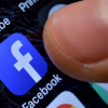 В Facebook извинились за удаление фото установки красного знамени над Рейхстагом