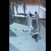 ВИДЕО - Чүй ОИИББи кафенин алдында улгайган адамдын сабалышы боюнча жооп берди