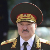 Лукашенко өзү каматкан оппозиция лидерлери менен жолугушту