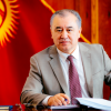 Өмүрбек Текебаев депутаттык мандатын кайтарып алды