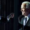 АКШнын жаңы шайланган президенти Джо Байден бутун сындырып алды