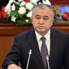 Өмүрбек Текебаев депутаттык мандатынан ажырады