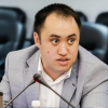 Алимбек Мукамбаев «Кумтөр» иши боюнча кармалгандар жөнүндө: Бийлик саясий эркин көрсөттү