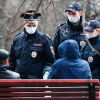 Орусия полициясы үч кыргызстандыкка издөө салды