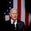 Байден Украинага жардам берүү өтүнүчүнө так жооп бере алган жок