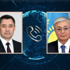 Президент Садыр Жапаров провел телефонный разговор с Президентом Казахстана Касым-Жомартом Токаевым