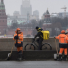 В России реорганизуют трудовой процесс оформления мигрантов