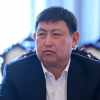 Эт же чел эмес Акылбек Түмөнбаев  өз пикири жок лидер