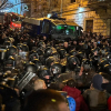 ВИДЕО - В Грузии против протестующих  применили слезоточивый газ