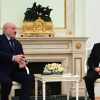 ВИДЕО - Путин и Лукашенко пошутили о своих зарплатах