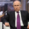Путин: Батыш экономикалык диктат менен өз тамырына балта чаап жатат