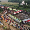 ВИДЕО - В Индии назвали причину столкновения трех поездов, в результате которого погибли 300 человек