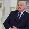 Лукашенко назвал слухи о своей болезни неимоверной тупостью