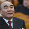 Аскар Акаев пенсияга чыкканда Кыргызстанга кайтууну пландап жатат