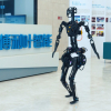 В Китае создали робота-помощника для пожилых людей