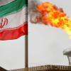 Почему рекордный экспорт нефти не спасает экономику Ирана