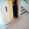 Женщина упала в шахту лифта в больнице в Алматы