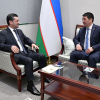 Элчи Жаманбаев Өзбекстандын тышкы иштер министри менен жолукту
