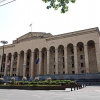 Грузиянын парламенти өзгөчө коопсуздук режимине өттү