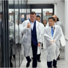 Председатель Государственной налоговой службы Алмамбет Шыкмаматов совершил рабочий визит в Лабораторию Бонецкого